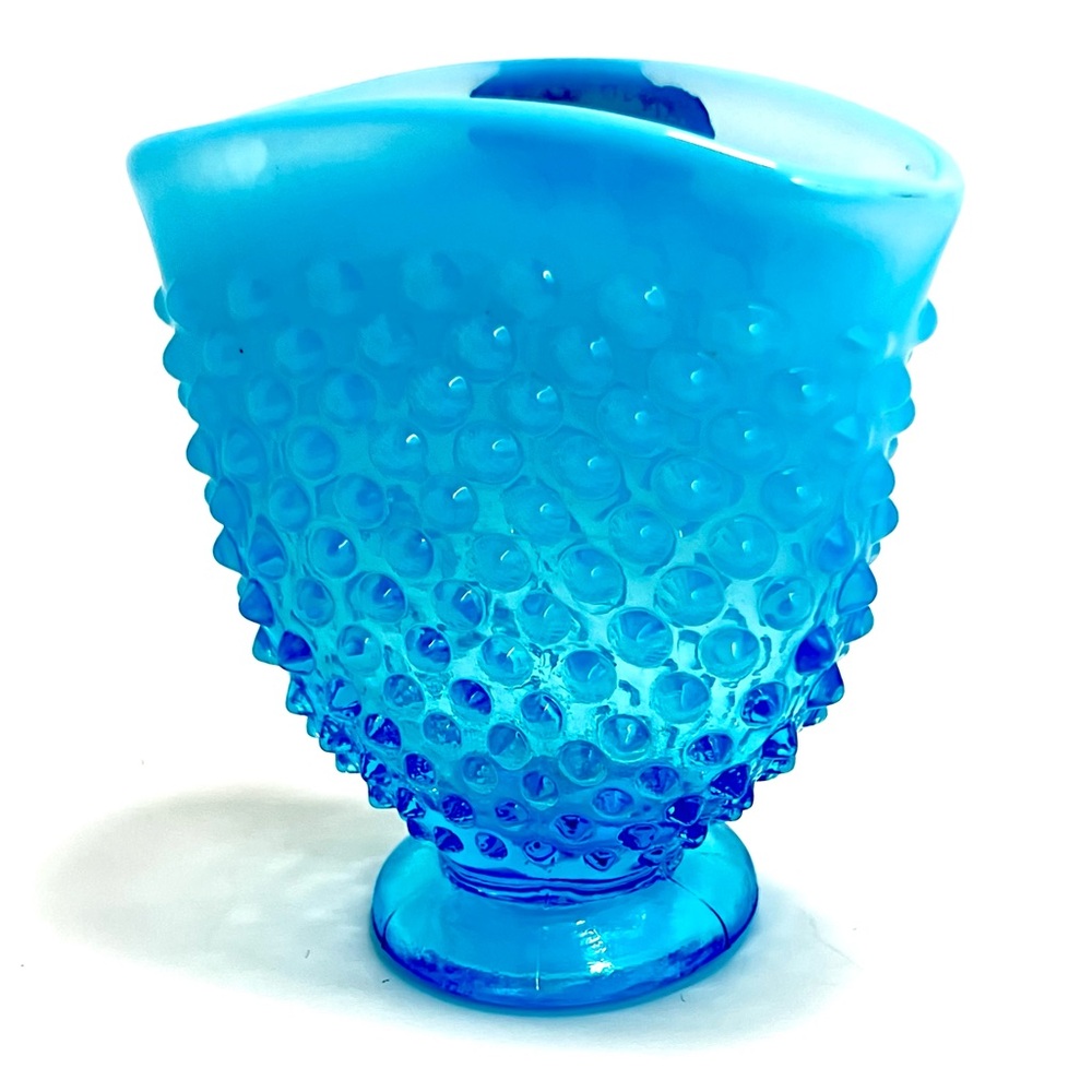 Fenton Hobnail Glass Blue Vase Vintage Opalescent Glow - Picture 6 of 13